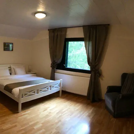 Loma-asunnot Grand House In The Forest